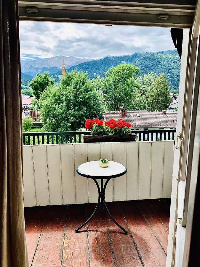 Gaestehaus Hohe Tannen Garmisch-Partenkirchen Exteriör bild