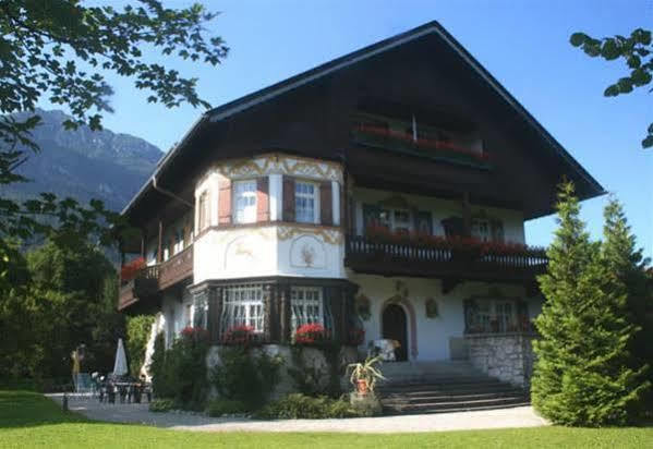Gaestehaus Hohe Tannen Garmisch-Partenkirchen Exteriör bild